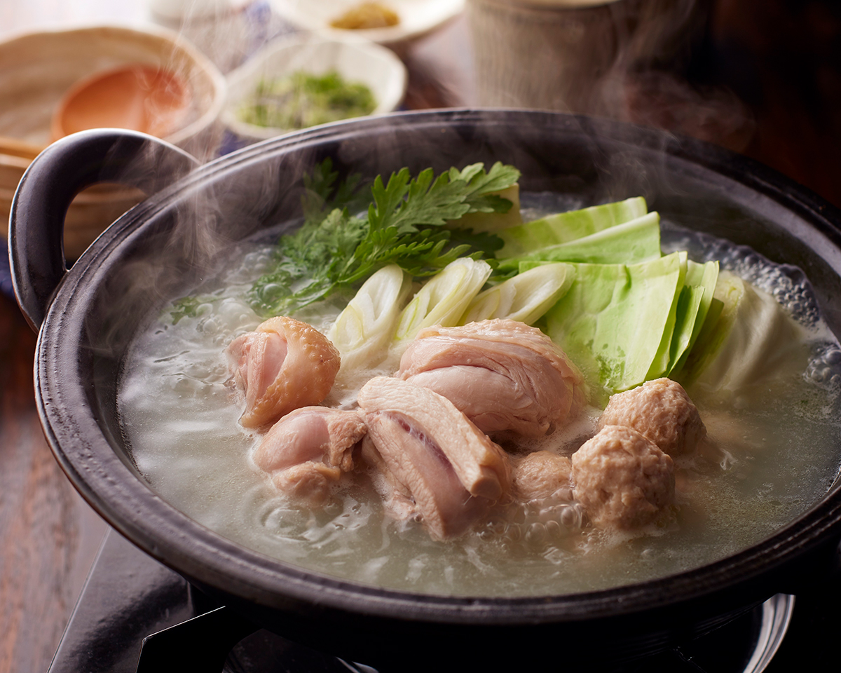 華味鳥の水炊きセット」博多華味鳥で人気の商品をお取り寄せ販売 | 買えるアベマ通販購入サイト